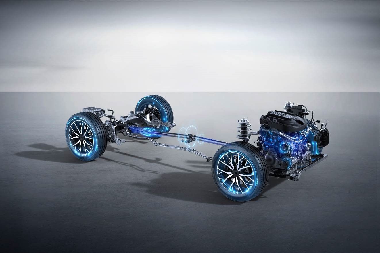 搭载4WD+BSG好开省油新科技 博越PRO四驱版配置曝光