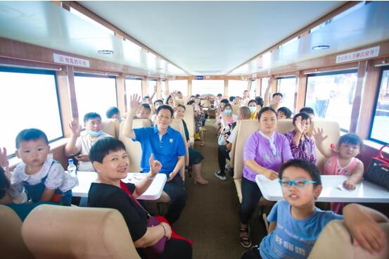 我与奔腾T77的泰安天颐湖之约,佳人相伴国潮行动