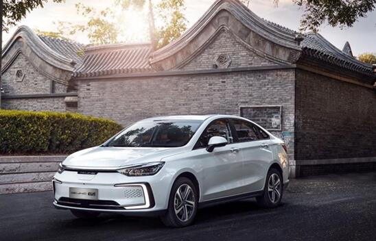 经济实用又环保 车主:BEIJING-EU5续航实在 陪我走遍万水千山