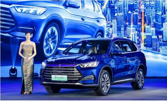 比亚迪喜迎“开门红”,乘用车1月销95180辆,新能源销量92926