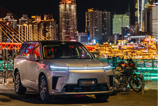 传祺向往S9上市22.99万起首批搭载华为乾崑智驾ADS 4+ HarmonySpace 5