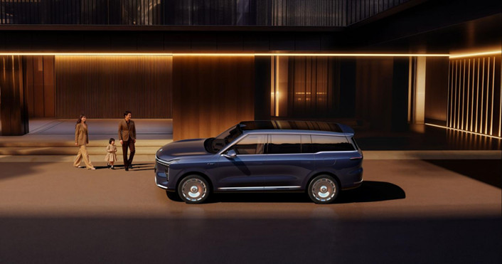 【新闻稿】33.69万元起，上汽旗舰·智己LS9正式开启预售 以全球巅峰科技，颠覆30万级大六座SUV格局(1)384.jpg