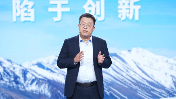 央视“第一发布”车企首秀 长安马自达EZ-60央视认证全球好车11112083.jpg