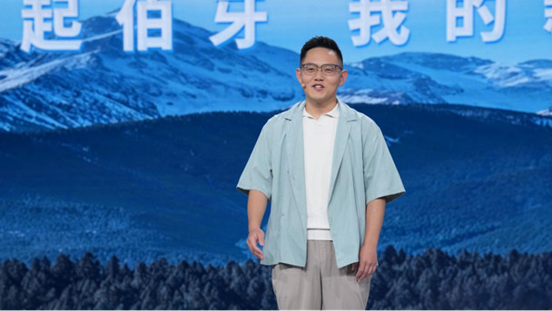 央视“第一发布”车企首秀 长安马自达EZ-60央视认证全球好车11112218.jpg