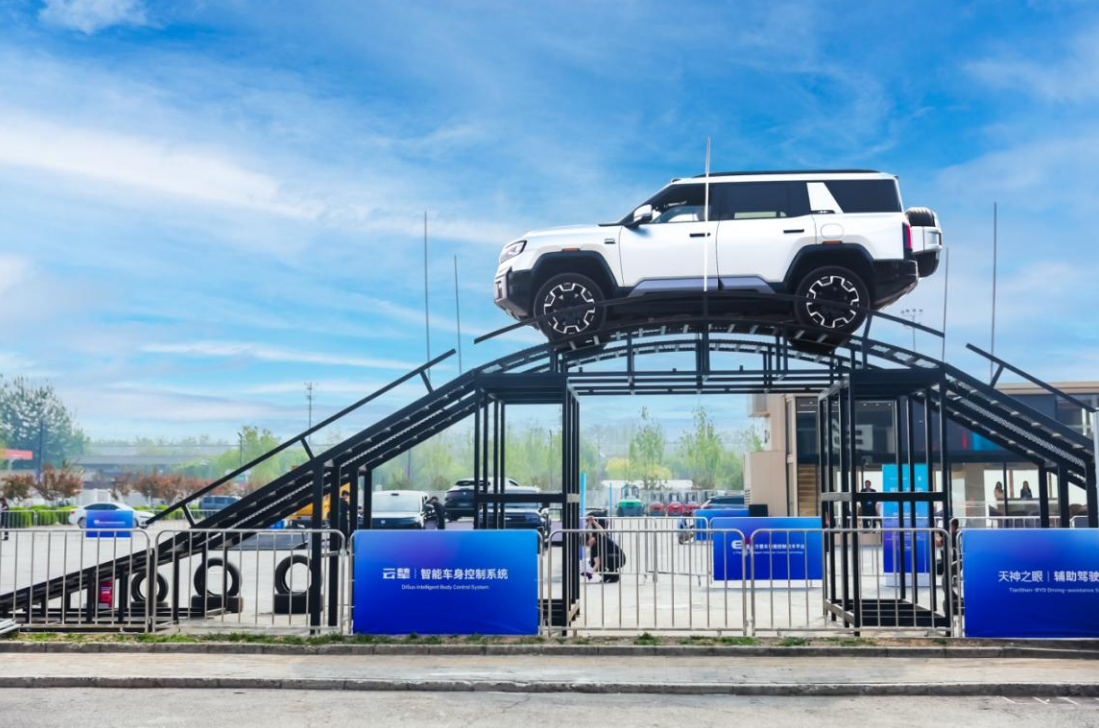 不止于包馆！比亚迪携尖端技术矩阵亮相北京车展